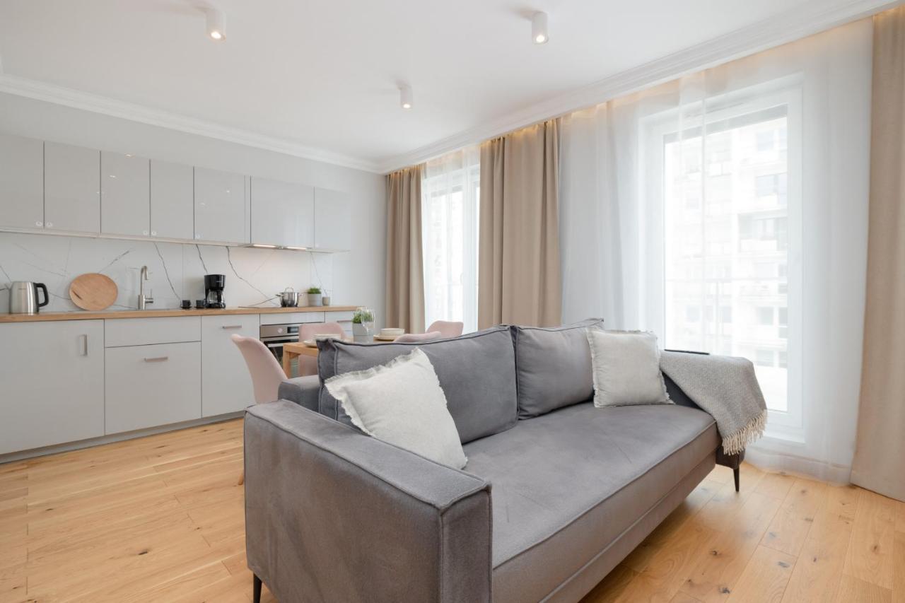 Apartament Z Tarasem W Centrum Swinoujscia By Noclegi Renters Swinoujscie Kültér fotó