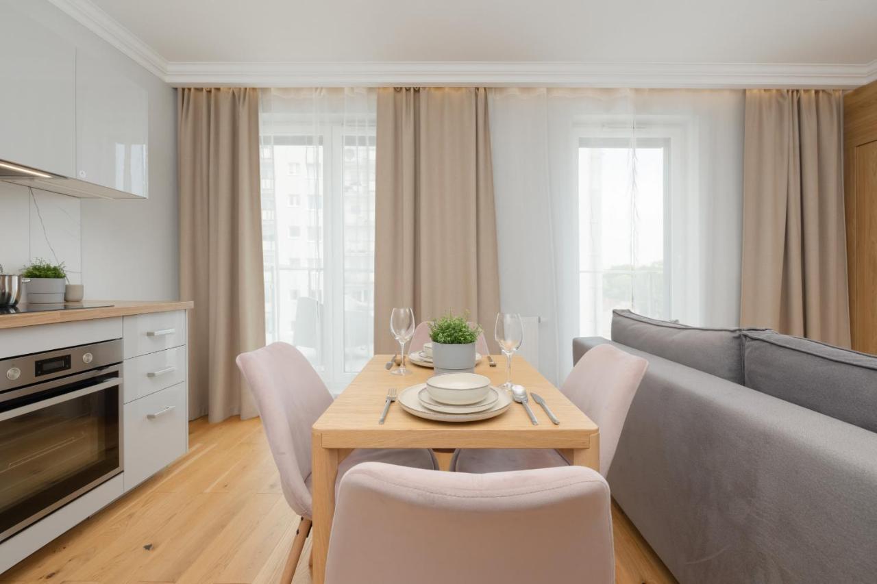 Apartament Z Tarasem W Centrum Swinoujscia By Noclegi Renters Swinoujscie Kültér fotó