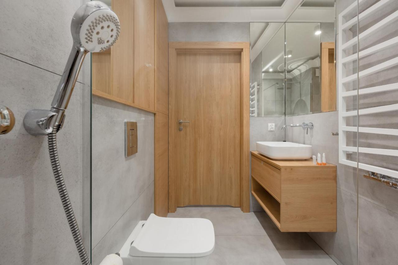 Apartament Z Tarasem W Centrum Swinoujscia By Noclegi Renters Swinoujscie Kültér fotó