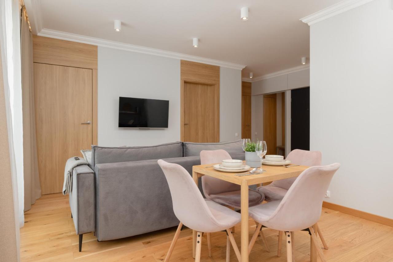 Apartament Z Tarasem W Centrum Swinoujscia By Noclegi Renters Swinoujscie Kültér fotó